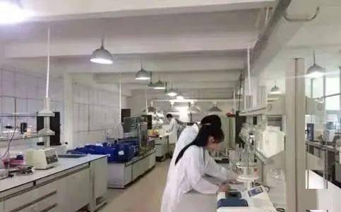 訂單增長 起毛類面料突然火爆起來,有染整廠拉毛布價格上調(diào)300元 噸