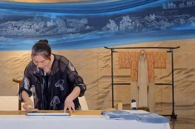 周莉 讓海安扎染融入時(shí)尚生活，傳承創(chuàng)新染整技藝